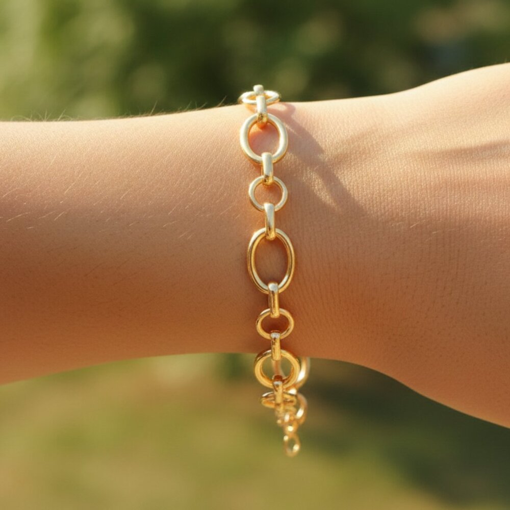 "Trendy Handmade Bracelet – A Thoughtful Gift for Girls & Women | UNVRC1626 - Picture 5 of 5